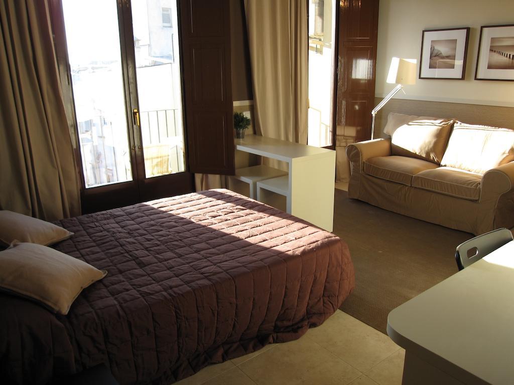 Apartments Hhb Barcelona Szoba fotó
